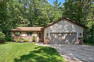 15892 152nd Ave, Spring Lake, MI 49456 - Photo 3