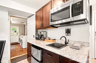 15 E Wall St, Douglas, MI 49406 - Photo 15