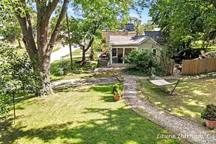 15 E Wall St, Douglas, MI 49406 - Photo 27