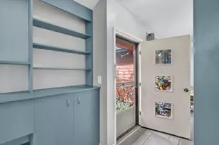 3024 Haskell St, Kalamazoo, MI 49006 - Photo 5