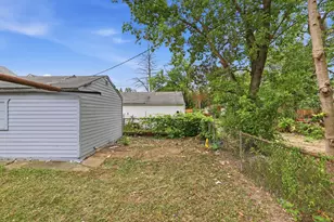 6803 Grandville Ave, Detroit, MI 48228 - Photo 9