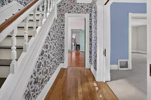 217 N Grand St, Marshall, MI 49068 - Photo 9