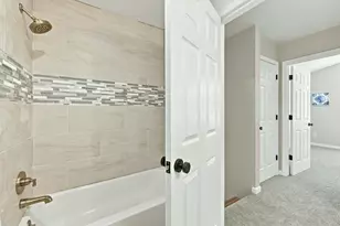 2046 N Roberts Rd, Muskegon, MI 49445 - Photo 23