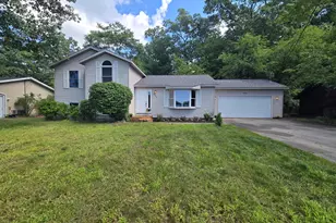 2046 N Roberts Rd, Muskegon, MI 49445 - Photo 1