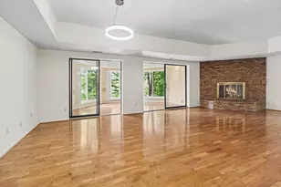 2115 Nature Cove Ct, Ann Arbor, MI 48104 - Photo 3