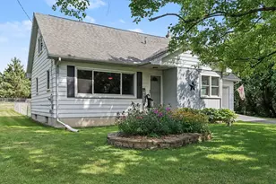 7708 N 41st St, Augusta, MI 49012 - Photo 3