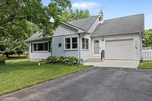 7708 N 41st St, Augusta, MI 49012 - Photo 1
