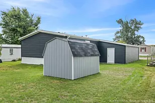 145 W Pin Oak Dr, Coopersville, MI 49404 - Photo 33