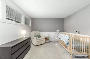 4054 Weymouth Dr SE, Grand Rapids, MI 49508 - Photo 9