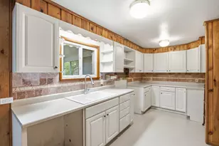 3056 S Wolf Lake Rd, Fruitport, MI 49415 - Photo 9