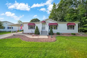 800 Missouri River Dr, Adrian, MI 49221 - Photo 1