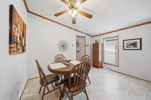 800 Missouri River Dr, Adrian, MI 49221 - Photo 9