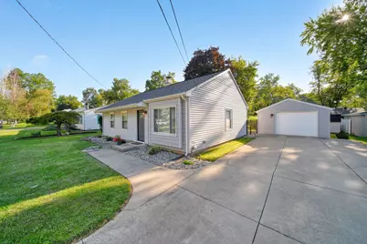 3451 Cambridge Avenue, Jackson, MI 49203 - Photo 3