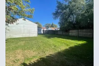 25173 Rosenbusch Boulevard, Warren, MI 48089 - Photo 9