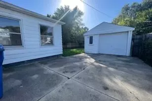 25173 Rosenbusch Blvd, Warren, MI 48089 - Photo 5