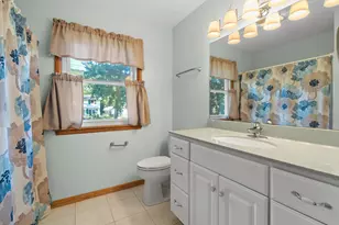 110 Reyn Cir, Battle Creek, MI 49015 - Photo 11