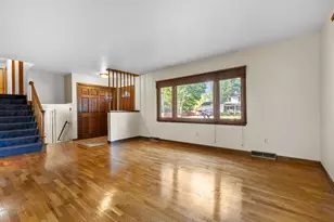 110 Reyn Cir, Battle Creek, MI 49015 - Photo 5