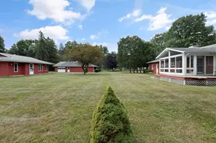 128 Schirmer Pkwy, Buchanan, MI 49107 - Photo 19