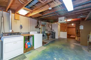 128 Schirmer Pkwy, Buchanan, MI 49107 - Photo 35