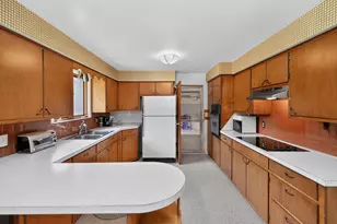 128 Schirmer Pkwy, Buchanan, MI 49107 - Photo 11