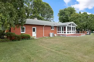 128 Schirmer Pkwy, Buchanan, MI 49107 - Photo 21