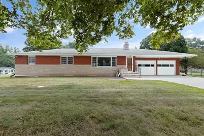 128 Schirmer Parkway, Buchanan, MI 49107 - Photo 1