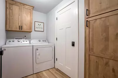 318 Edgell Street, South Haven, MI 49090 - Photo 15