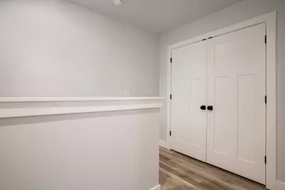 318 Edgell Street, South Haven, MI 49090 - Photo 19