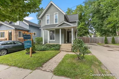 543 Leonard Street NE, Grand Rapids, MI 49503 - Photo 1