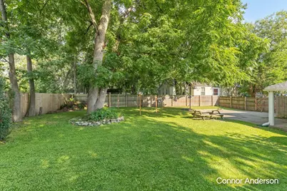 543 Leonard Street NE, Grand Rapids, MI 49503 - Photo 19