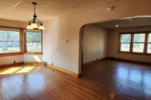 703 Hopkins St, Manistee, MI 49660 - Photo 11