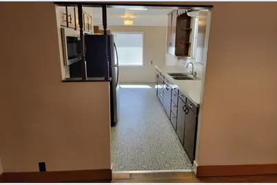 703 Hopkins Street, Manistee, MI 49660 - Photo 9