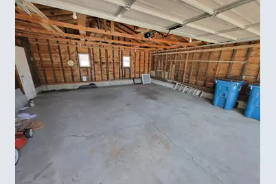703 Hopkins Street, Manistee, MI 49660 - Photo 39