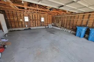 703 Hopkins St, Manistee, MI 49660 - Photo 39