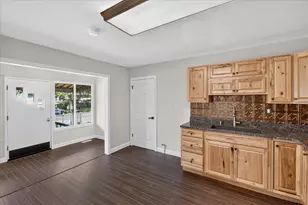 7866 Miami Ave, Monroe, MI 48161 - Photo 7
