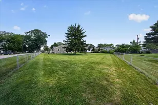 7866 Miami Ave, Monroe, MI 48161 - Photo 23