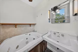 7866 Miami Ave, Monroe, MI 48161 - Photo 15