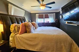 22425 Louise St, Saint Clair Shores, MI 48081 - Photo 13