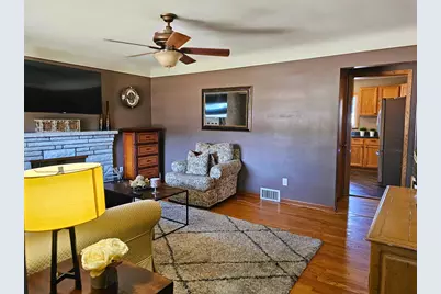 22425 Louise Street, Saint Clair Shores, MI 48081 - Photo 5