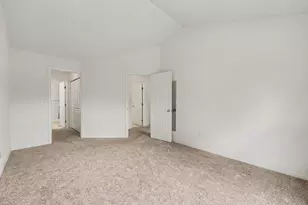 398 Rolling Meadows Dr, Ann Arbor, MI 48103 - Photo 9