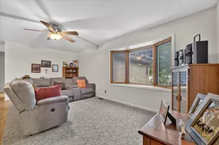 17334 10 Mile Rd, Battle Creek, MI 49014 - Photo 11