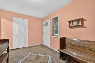 17334 10 Mile Rd, Battle Creek, MI 49014 - Photo 9
