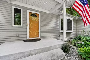 17334 10 Mile Rd, Battle Creek, MI 49014 - Photo 7