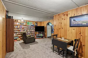 4251 E Kirby Rd, Battle Creek, MI 49017 - Photo 15
