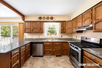 5010 Dorset Lane, Norton Shores, MI 49441 - Photo 9