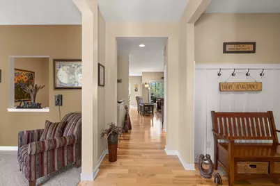 1687 S Trillium Circle, Zeeland, MI 49464 - Photo 9