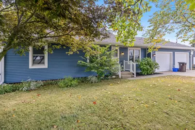 716 Valley Avenue, Fremont, MI 49412 - Photo 3