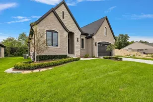 57363 Meadowridge Dr, Washington, MI 48094 - Photo 3