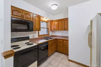 8601 Hidden Trail, Orleans, MI 48865 - Photo 15