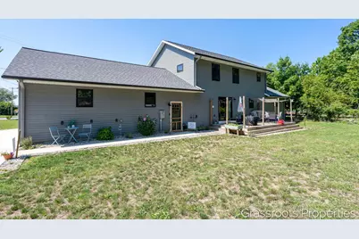 939 S Mears Avenue, Whitehall, MI 49461 - Photo 7